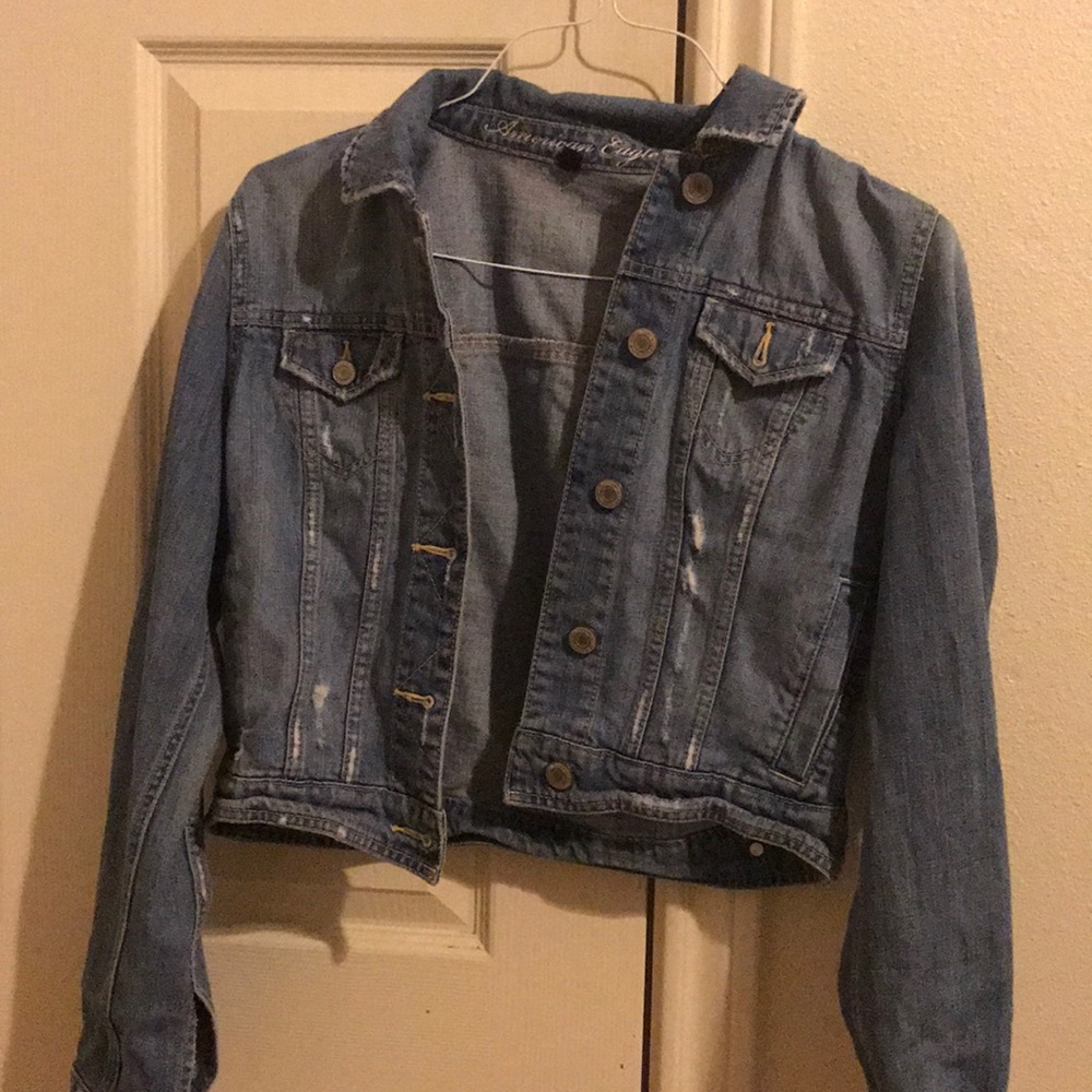 Cropped jean jacket